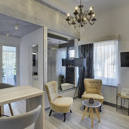 Zanetti 3 Appartement *