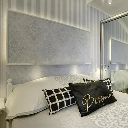 Zanetti 3 Appartement *